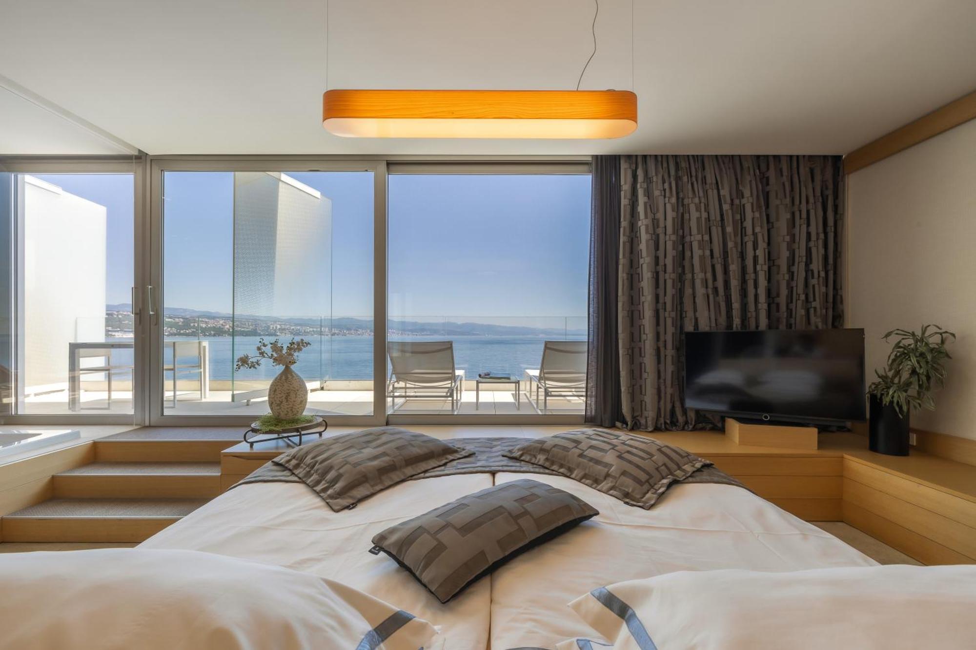 Bevanda Hotel & Restaurant - Unique Adriatic Опатия Экстерьер фото